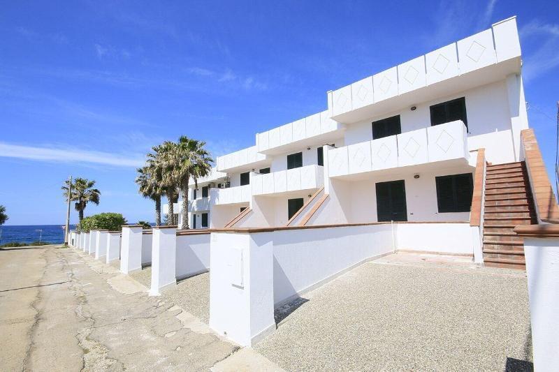 Blu Side Hotel & Residence Torre San Giovanni Ugento Esterno foto