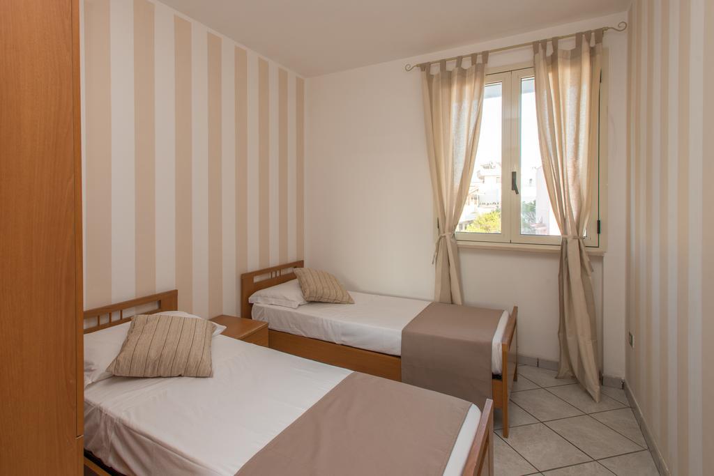Blu Side Hotel & Residence Torre San Giovanni Ugento Esterno foto