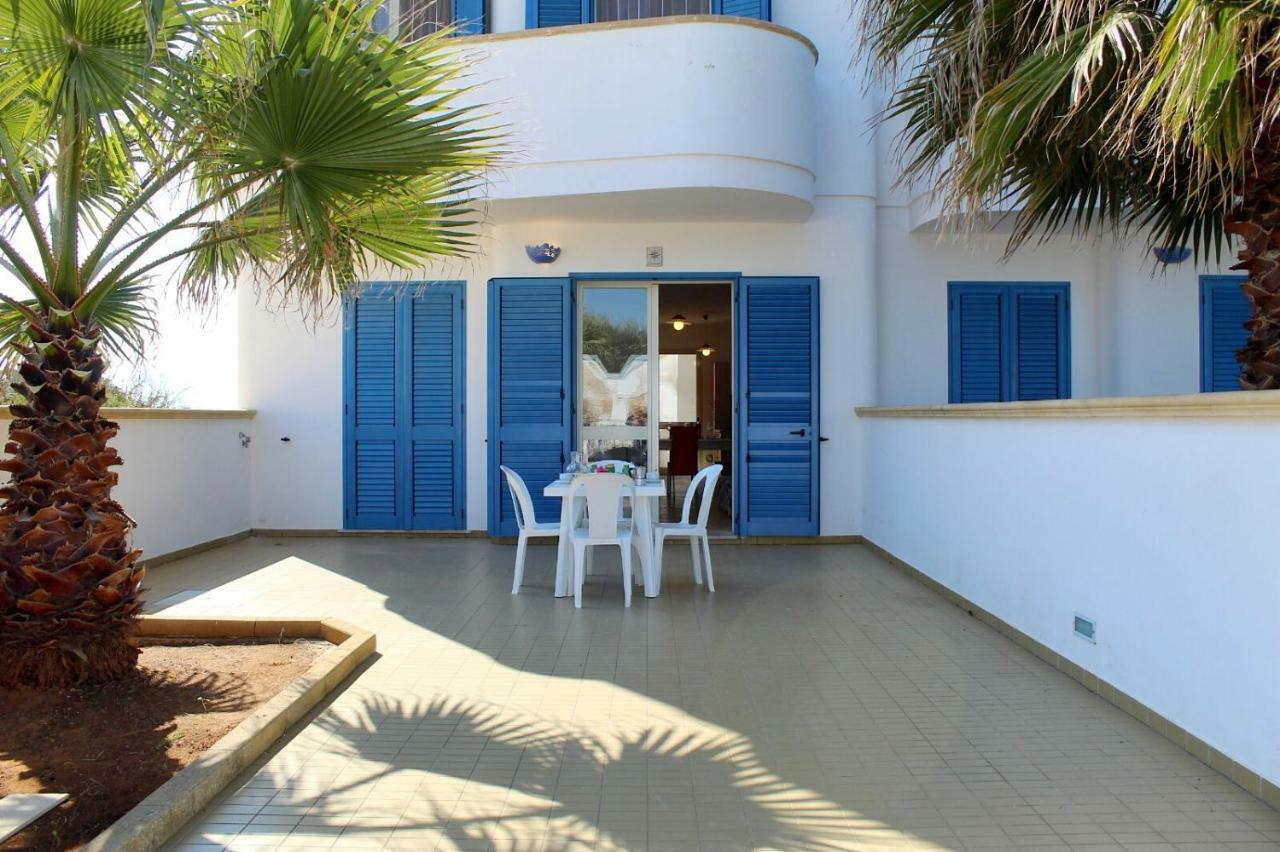 Blu Side Hotel & Residence Torre San Giovanni Ugento Esterno foto
